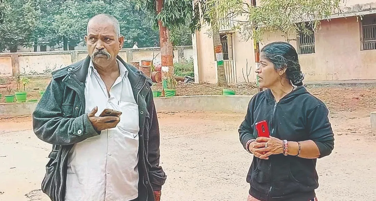  ନକଲି ସୁନାଚେକା ଦେଇ ଦମ୍ପତିଙ୍କଠୁ ୩ ଲକ୍ଷ ଟଙ୍କା ଲୁଟ୍