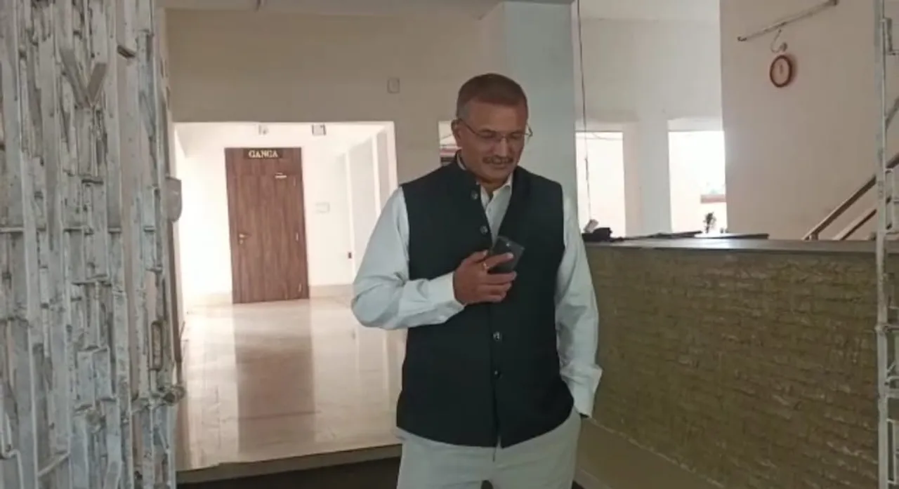  ମନ୍ତ୍ରୀ ନବ ଦାସ ହତ୍ୟା ମାମଲା: ସୁନ୍ଦରଗଡ଼ ପୁଲିସ ବାରାକରେ କ୍ରାଇମବ୍ରାଞ୍ଚ ଏଡିଜିଙ୍କ ପଚରାଉଚରା