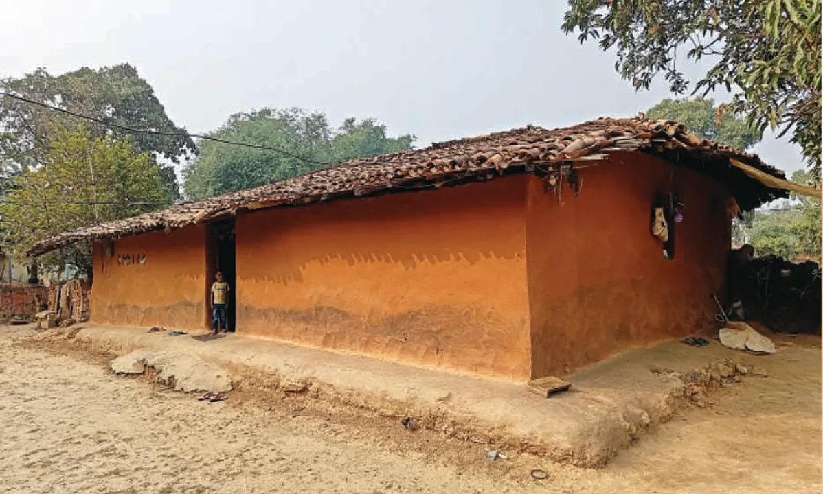  ମାଟି ଘରୁ ସୁନା ମୁଣ୍ଡା: ବାହାରିଛନ୍ତି ୭୫ରୁ ଅଧିକ ଅନ୍ତର୍ଜାତୀୟ ହକି ତାରକା