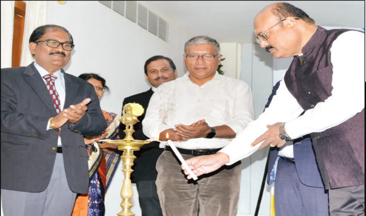  ଏଏସ୍‌ବିଏମ୍‌ ବିଶ୍ବବିଦ୍ୟାଳୟରେ ସେମିନାର୍‌