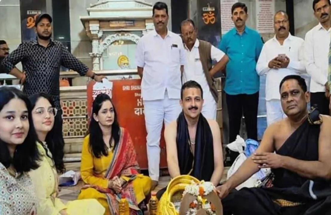  ସୁନା କଳସ ଦେଇ ଚର୍ଚ୍ଚାକୁ ଆସିଥିଲେ ନବ ଦାସ