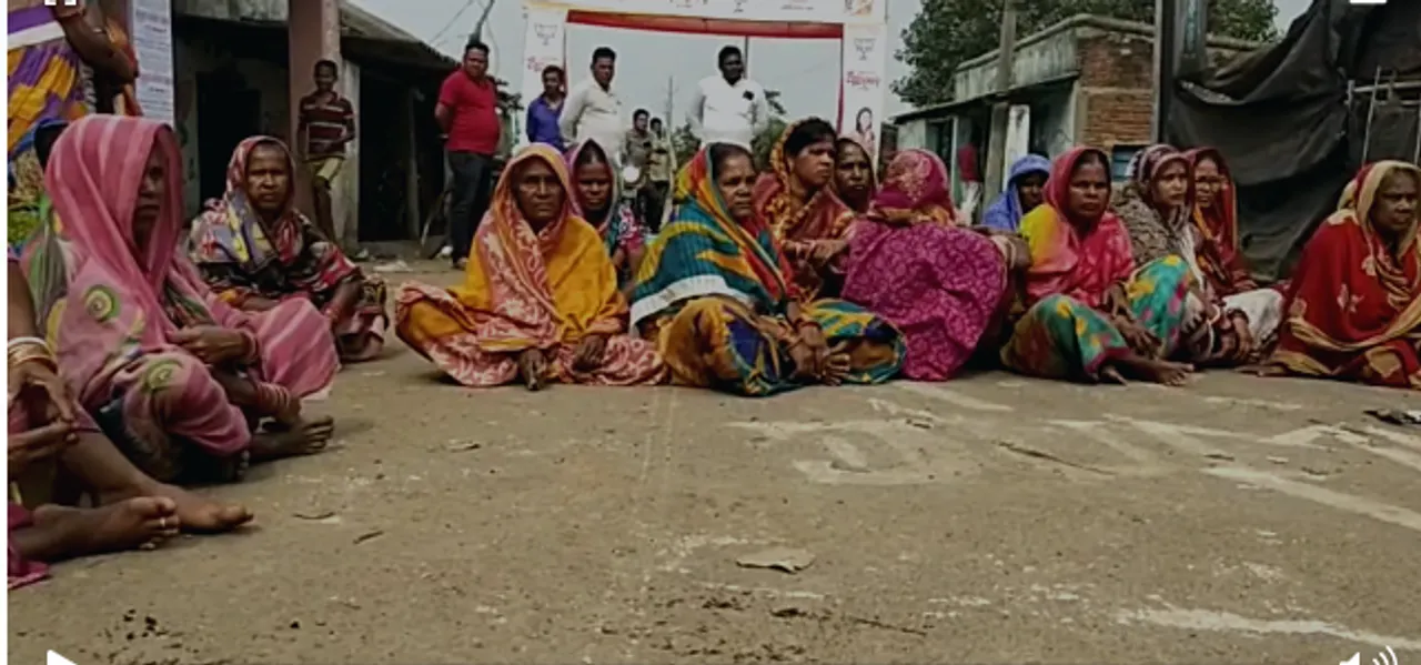  ନୂଆବର୍ଷ ଅଭିନନ୍ଦନ ଲେଖାକୁ ନେଇ ଦୁଇ ଗାଁ ମଧ୍ୟରେ ଗଣ୍ଡଗୋଳ, ୧୦ ଆହତ