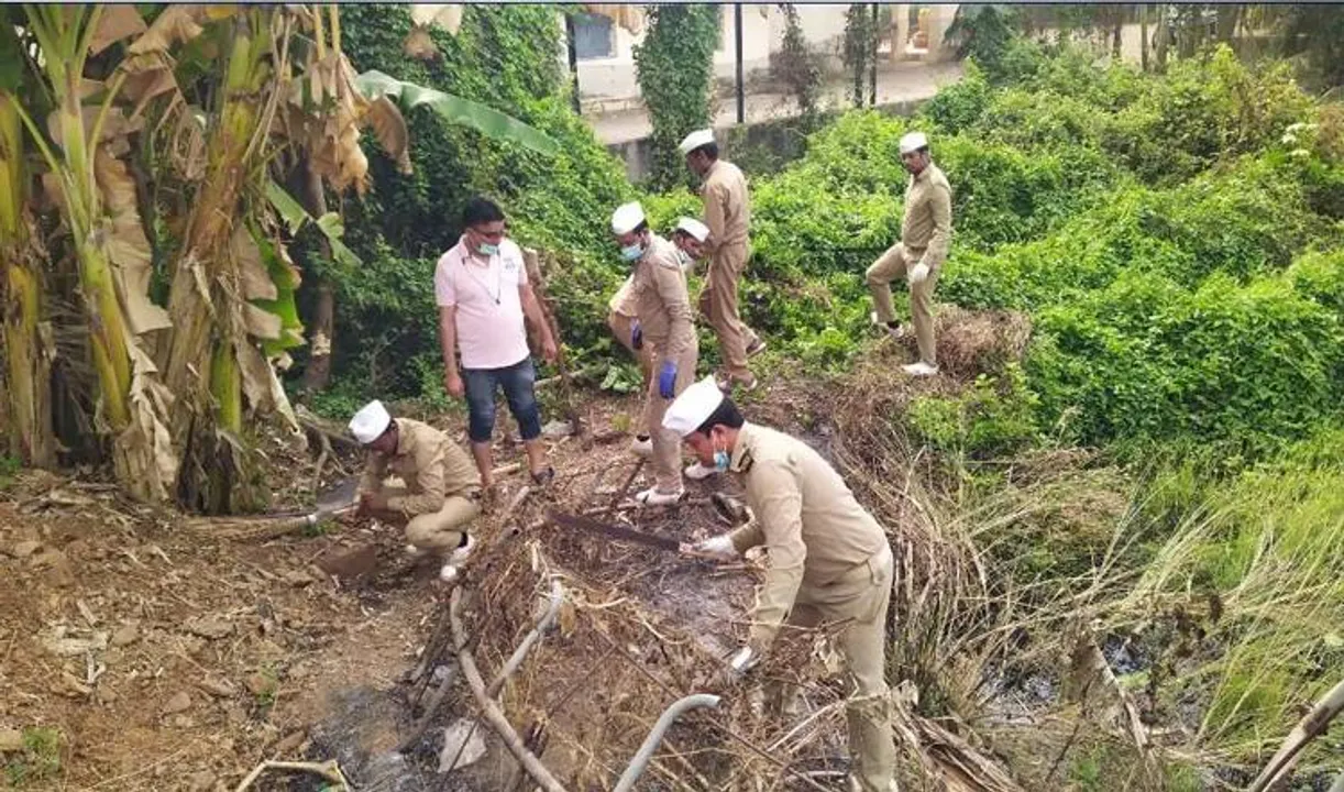  ନିରଙ୍କାରୀ ମିସନ ପକ୍ଷରୁ ପୋଖରୀ ସଫେଇ