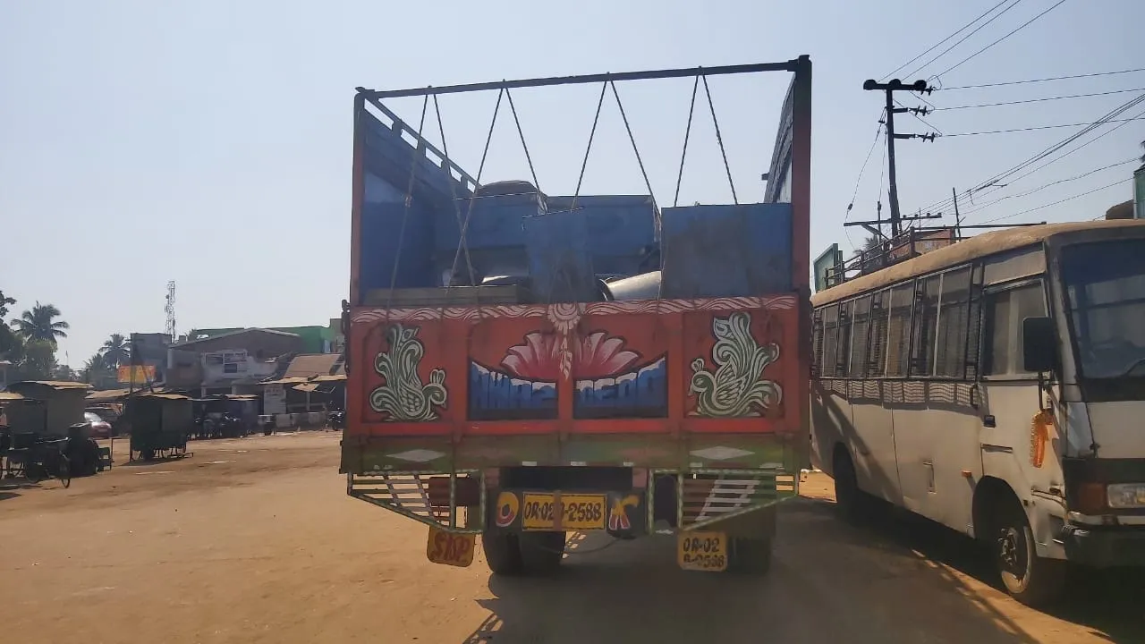  ଟ୍ରକ୍- ଲୁନା ମୁହାଁମୁହିଁ ଧକ୍କା: ଚାଲିଗଲା ଦୁଇ ବୃଦ୍ଧଙ୍କ ଜୀବନ