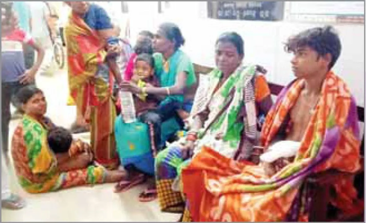  ଇଟା, ଗ୍ରିଲ୍‌ ଭୁଶୁଡ଼ି ୫ ପିଲା ଆହତ