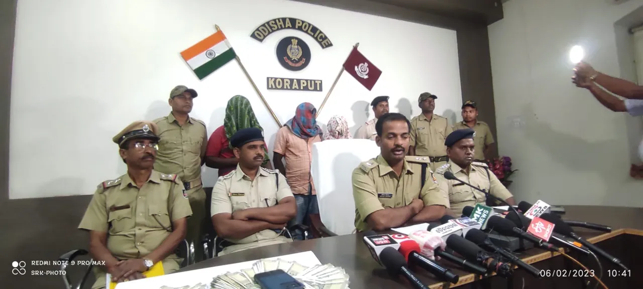  ୩ ଲୁଟ୍ ଅଭିଯୁକ୍ତ ଗିରଫ: ୧ ଲକ୍ଷ ୭୦ ହଜାର ୫୪୬ ଟଙ୍କା ଜବତ