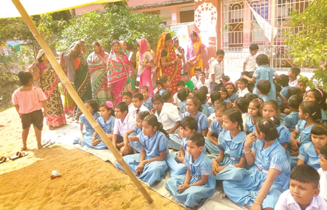  ଗାଦିବ୍ରହ୍ମ ବିଦ୍ୟାଳୟରେ ଉତ୍ତେଜନା, ଶିକ୍ଷକ ଓ ଶ୍ରେଣୀ ଗୃହ ଦାବିରେ ତାଲା ଠୁଙ୍କିଲେ