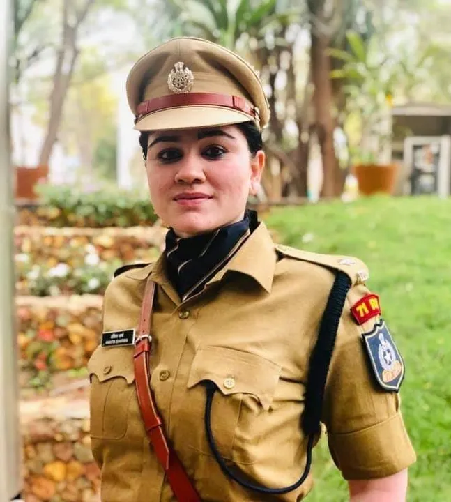  କିରଣ ବେଦୀଙ୍କ ଠାରୁ  ପ୍ରେରିତ ହୋଇ ଅଙ୍କିତା ହୋଇଛନ୍ତି ଦବଙ୍ଗ ଆଇପିଏସ ଅଧିକାରୀ