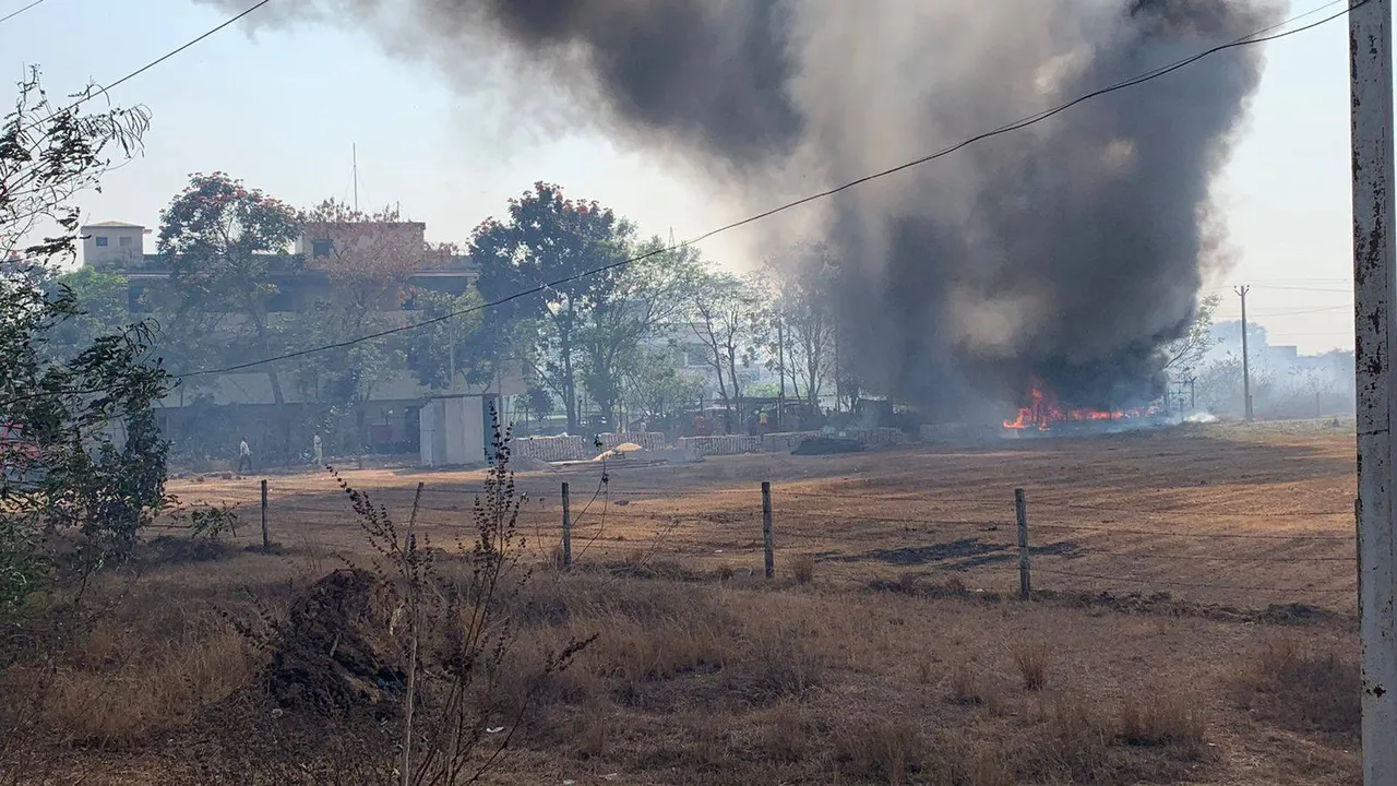  ଯାଜପୁର ରୋଡ ଥାନା ପରିସରରେ ଅଗ୍ନିକାଣ୍ଡ, ୫୦ରୁ ଅଧିକ ବାଇକ ଓ ଗୋଟିଏ ଟ୍ରକ ଜଳି ପାଉଁଶ ହେଲା