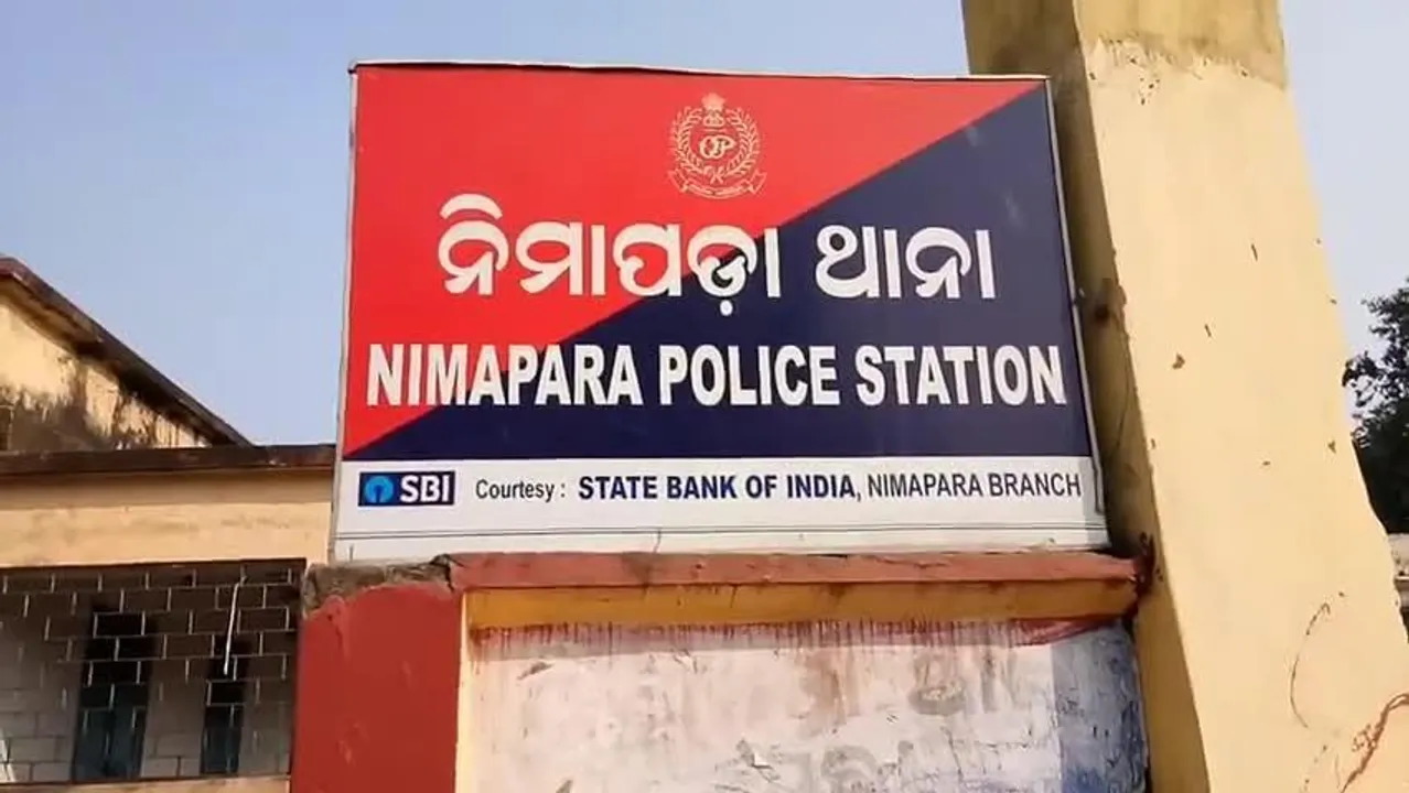  ଆବାସିକ କଲେଜର ଛାତ୍ରାବାସରୁ ଛାତ୍ରୀଙ୍କ ଝୁଲନ୍ତା ମୃତଦେହ ଉଦ୍ଧାର