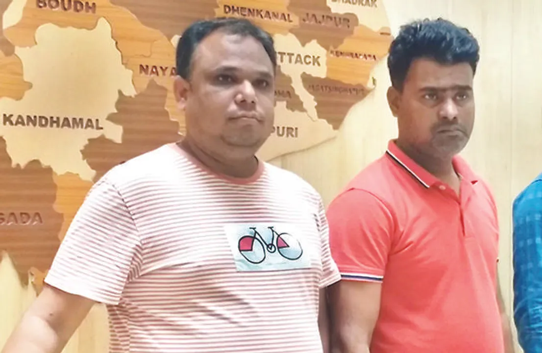  ‘୧୮ ଫୁଟ୍‌ବଲ ଡଟ୍‌ କମ୍‌’ର ବଡ଼ ସ୍କାମ୍‌: କୋଲକାତାରୁ ୨ ଧୂର୍ତ୍ତ ଗିରଫ