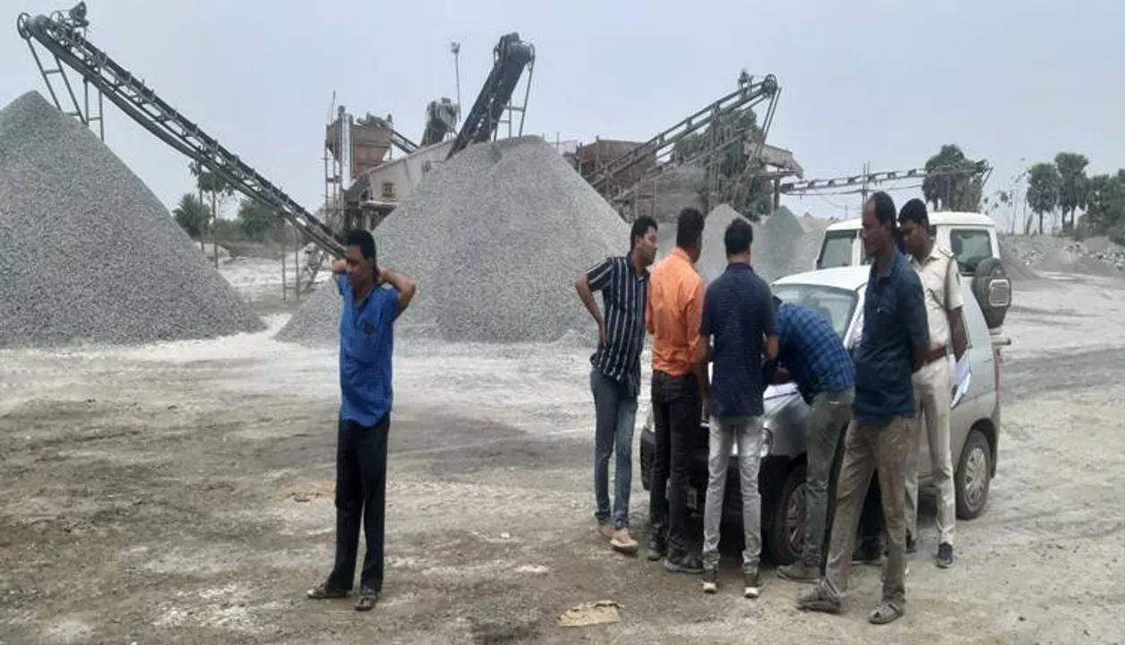  ୨୧ କ୍ରସରକୁ ନୋଟିସ, ୩୦ ଲକ୍ଷ ଜରିମାନା