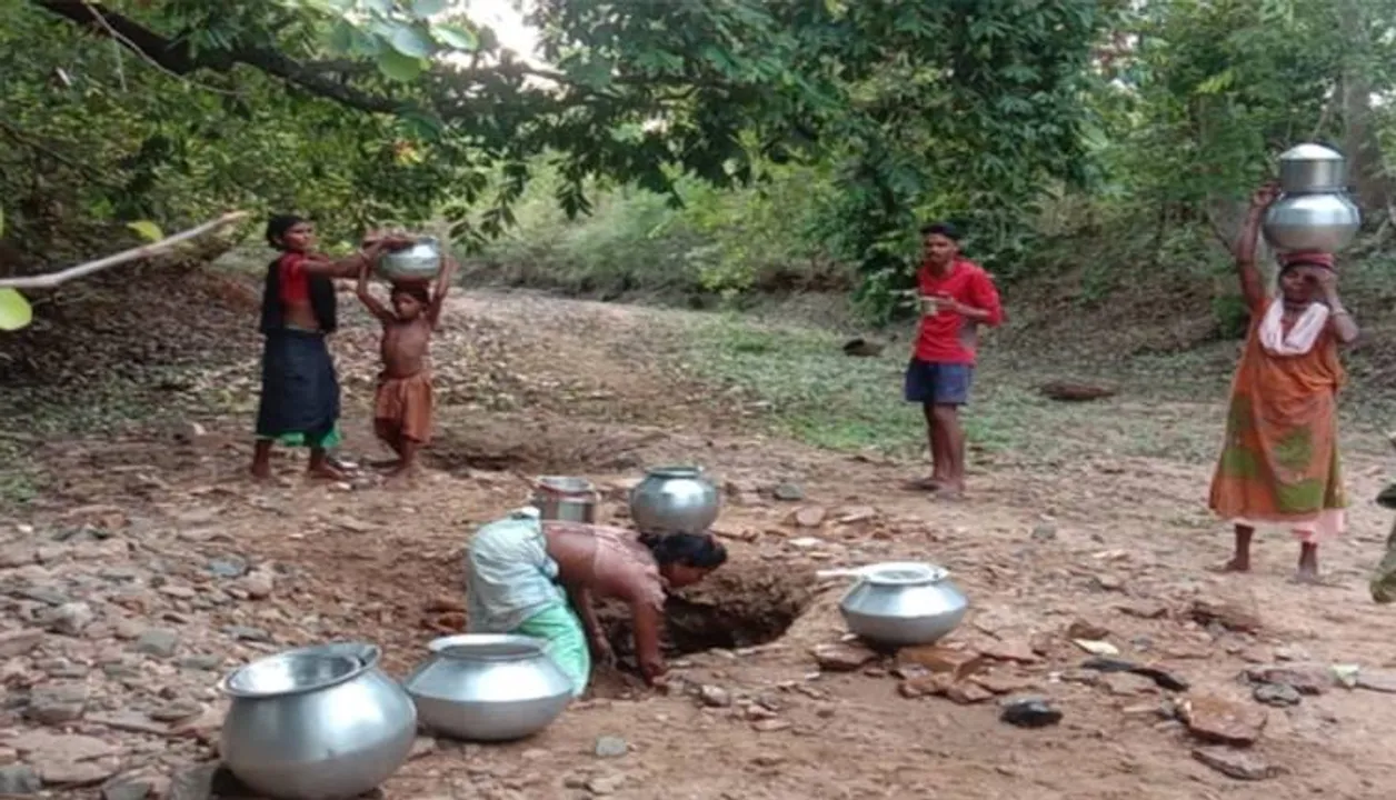  ସାତସପନ ବିଶୁଦ୍ଧ ପାଇପ ପାଣି: ଚୁଆ ପାଣିରେ ଚଳୁଛି ସାରାଜୀବନ