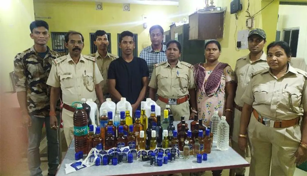  ନକଲି ବିଦେଶୀ ମଦ ଜବତ, ବେପାରି ଗିରଫ