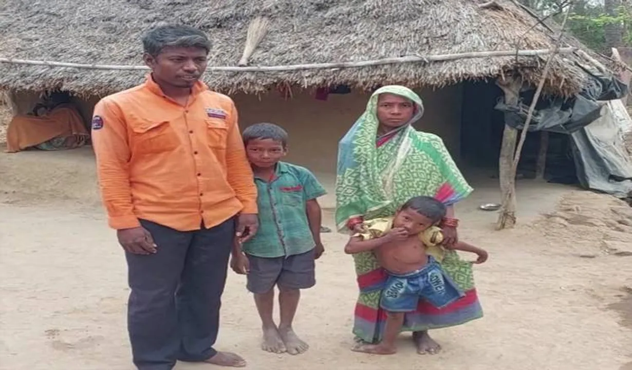  ଗୋଟିଏ ଗୋଡ଼ରେ ସଂଘର୍ଷ କରୁଛି ଶିଶୁ, କୃତ୍ରିମ ଗୋଡ଼ ପାଇଁ ଅର୍ଥ ବାଧକ