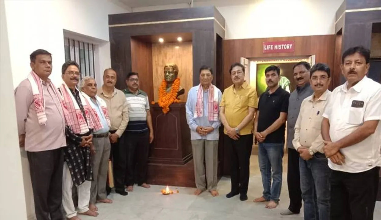  ବେଜବରୁଆଙ୍କ ଶ୍ରାଦ୍ଧବାର୍ଷିକୀରେ ପହଞ୍ଚିଲେ ଆସାମ ପ୍ରତିନିଧି ଦଳ