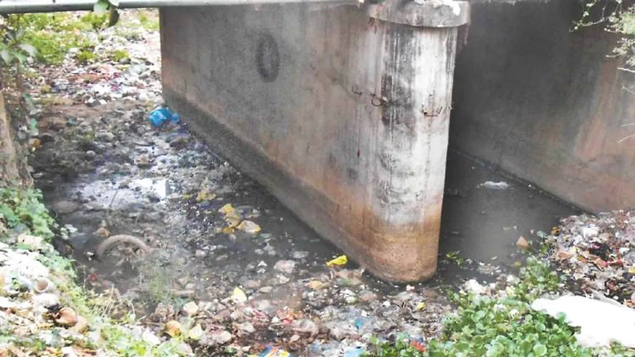  ଦୁଃଖ ଦେଉଛି ଦୟାୱେଷ୍ଟ କେନାଲ