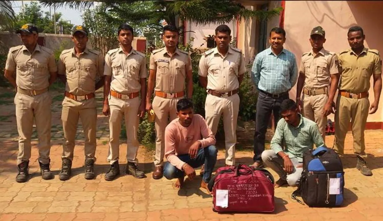  ୩ଲକ୍ଷ ଟଙ୍କା ର ଗଞ୍ଜେଇ ଜବତ,  ୨ ଗିରଫ