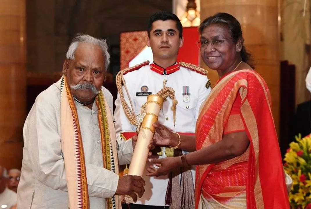  ପଦ୍ମ ପୁରସ୍କାର ପ୍ରଦାନ କଲେ ରାଷ୍ଟ୍ରପତି ଦ୍ରୌପଦୀ ମୁର୍ମୁ