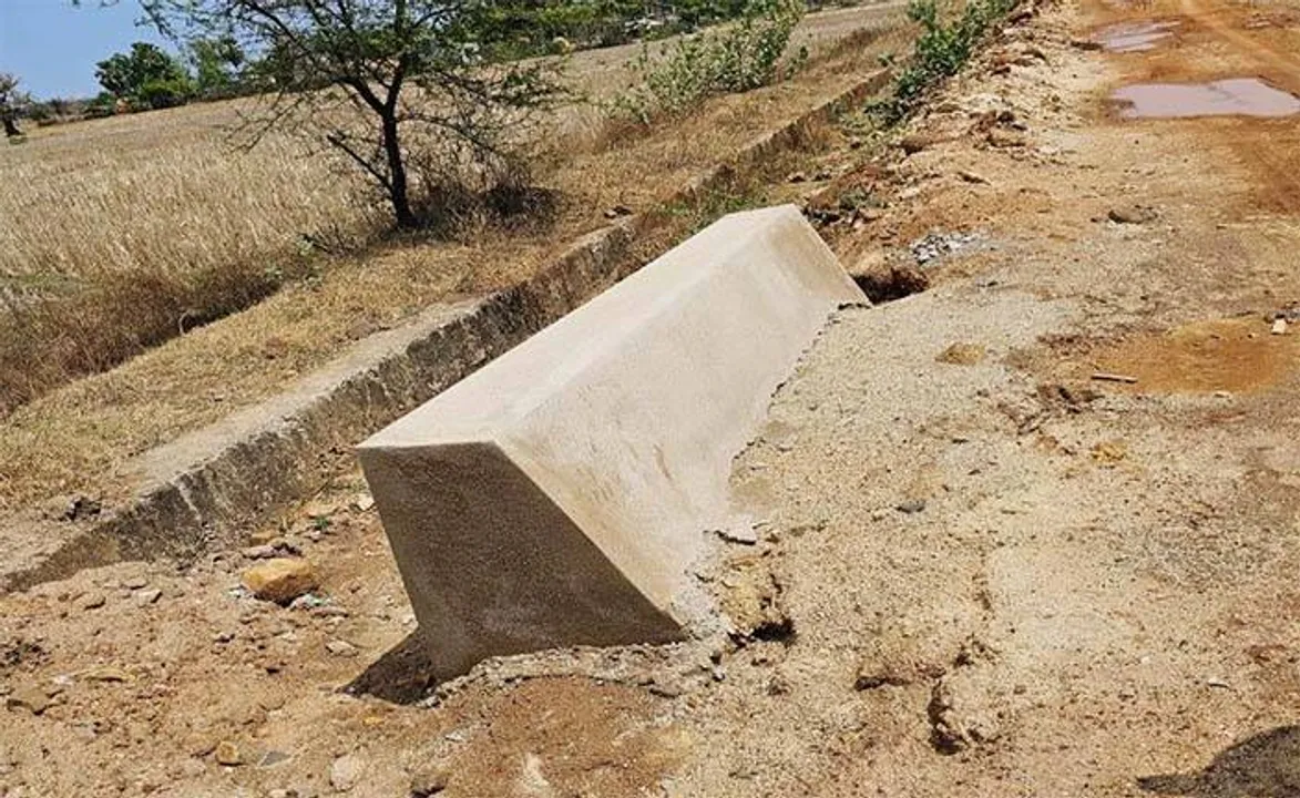  ଆନନ୍ଦପୁର : ବର୍ଷାରେ ଭୁଶୁଡ଼ିଲା କଲଭର୍ଟ