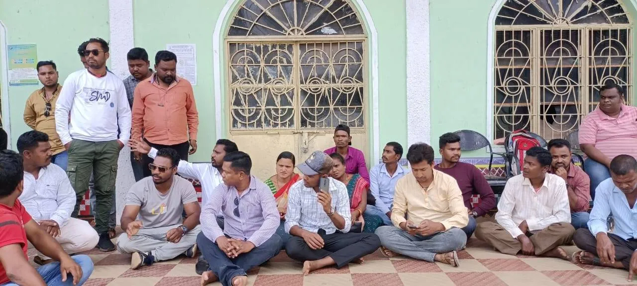 ୧୦ ପଞ୍ଚାୟତକୁ ମିଳିନି ମନରେଗା ଅନୁଦାନ, ସରପଂଚ ଓ ସମିତିସଭ୍ୟ ବ୍ଲକ ଘେରିଲେ