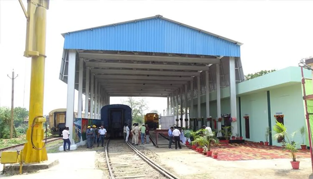  ରେଳ କ୍ରେନ୍‌ ସେଡ୍‌ ଉଦ୍‌ଘା​ଟିତ