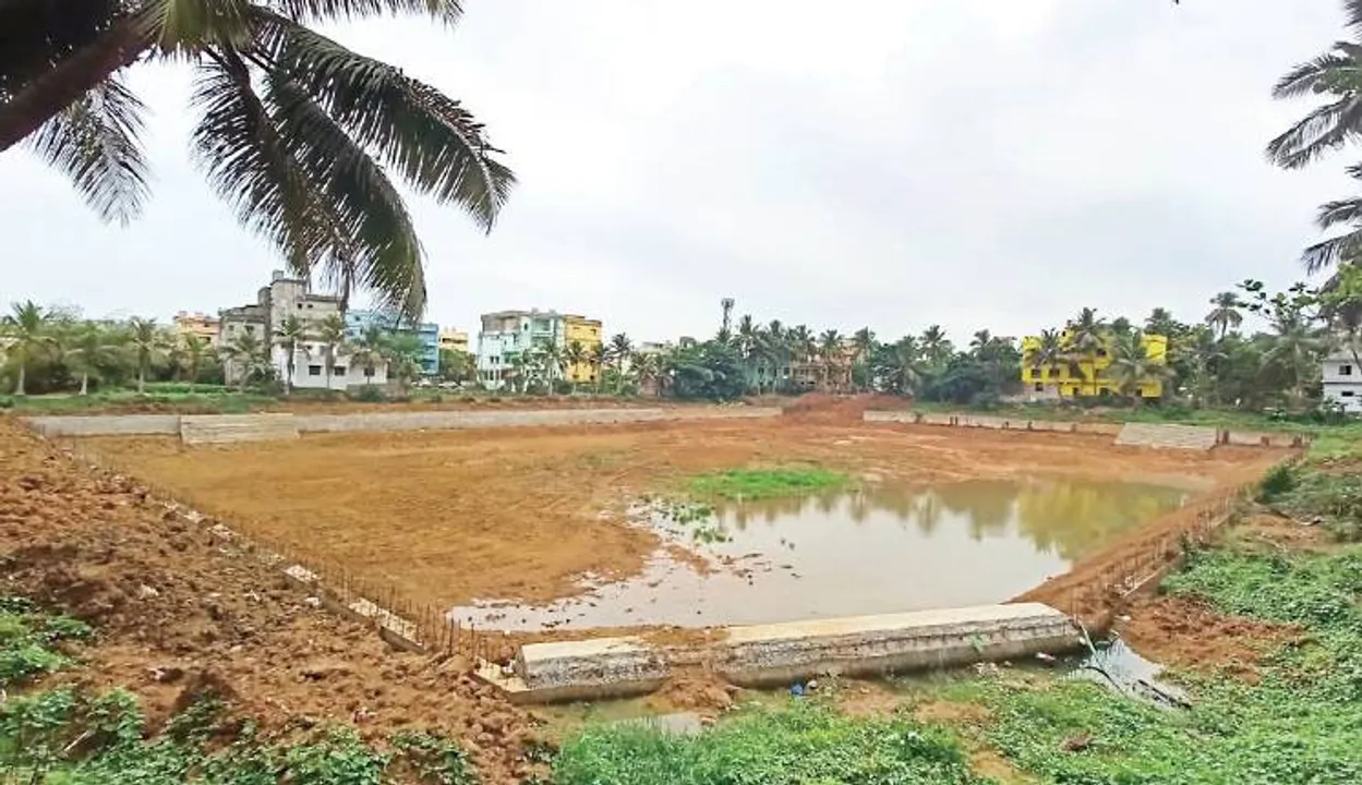  ୬ ମାସର କାମକୁ ୨ବର୍ଷ ବିତିଲାଣି, ତଥାପି ସରୁନି
