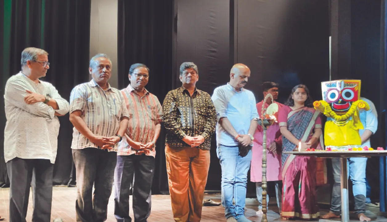  ‘ମାତୃଭାଷା ପ୍ରୀତି ଦୃଷ୍ଟିରୁ ଓଡ଼ିଆ ବେଶ୍ ଧନୀ’