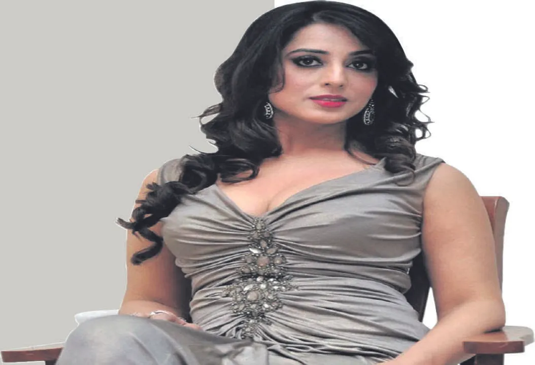  ନିଜ ଗୋପନ ବିବାହର ରହସ୍ୟ ଖୋଲିଲେ ମାହି