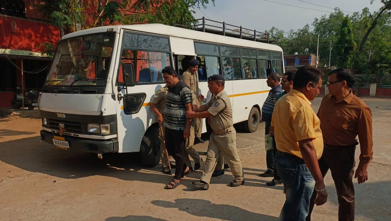  ଜାଲ୍‌ ସାର୍ଟିଫିକେଟ ମାମଲା:  ସରିଲା ରିମାଣ୍ଡ ଅବଧି, ଜେଲ୍‌ ଗଲେ ୪ ଅଭିଯୁକ୍ତ