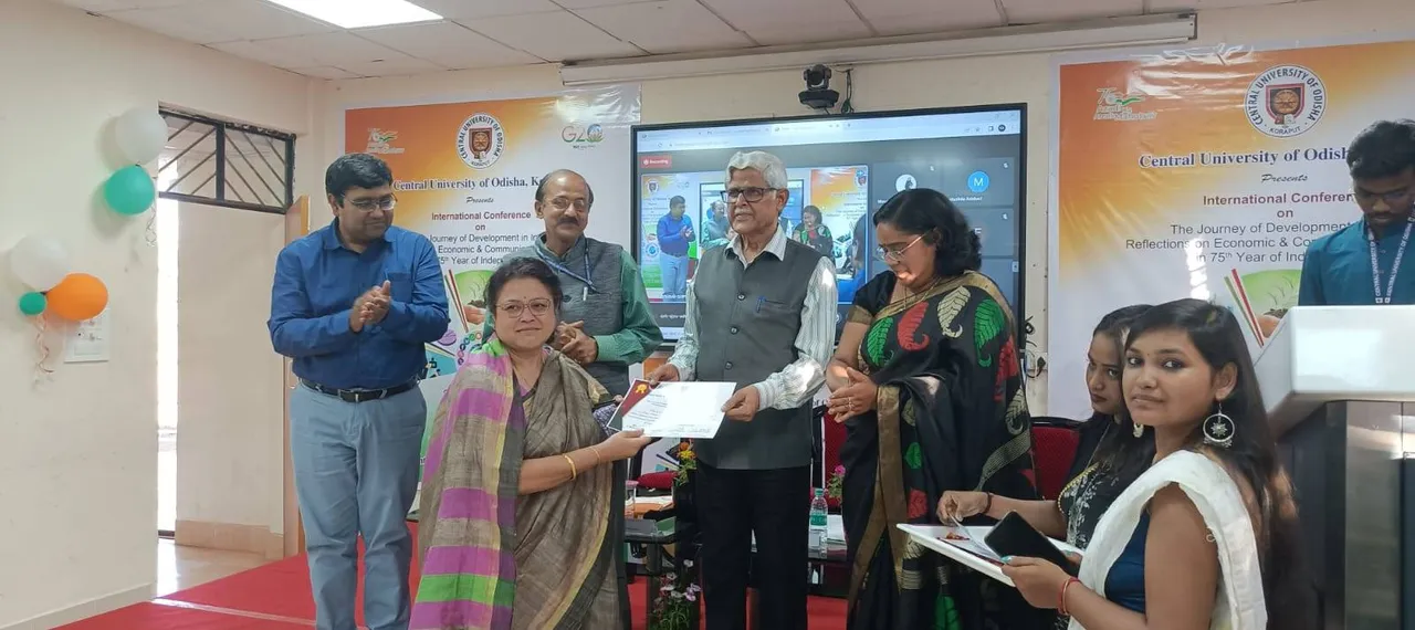  କେନ୍ଦ୍ରୀୟ ବିଶ୍ୱବିଦ୍ୟାଳୟରେ ଦୁଇଦିନିଆ ଅନ୍ତର୍ଜାତୀୟ ସମ୍ମିଳନୀ ଉଦଯାପିତ
