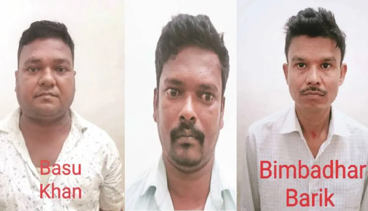  ମୋ’ ବସ୍‌ରୁ ଚୋରି କରୁଥିବା ରୢାକେଟ୍‌ ଠାବ