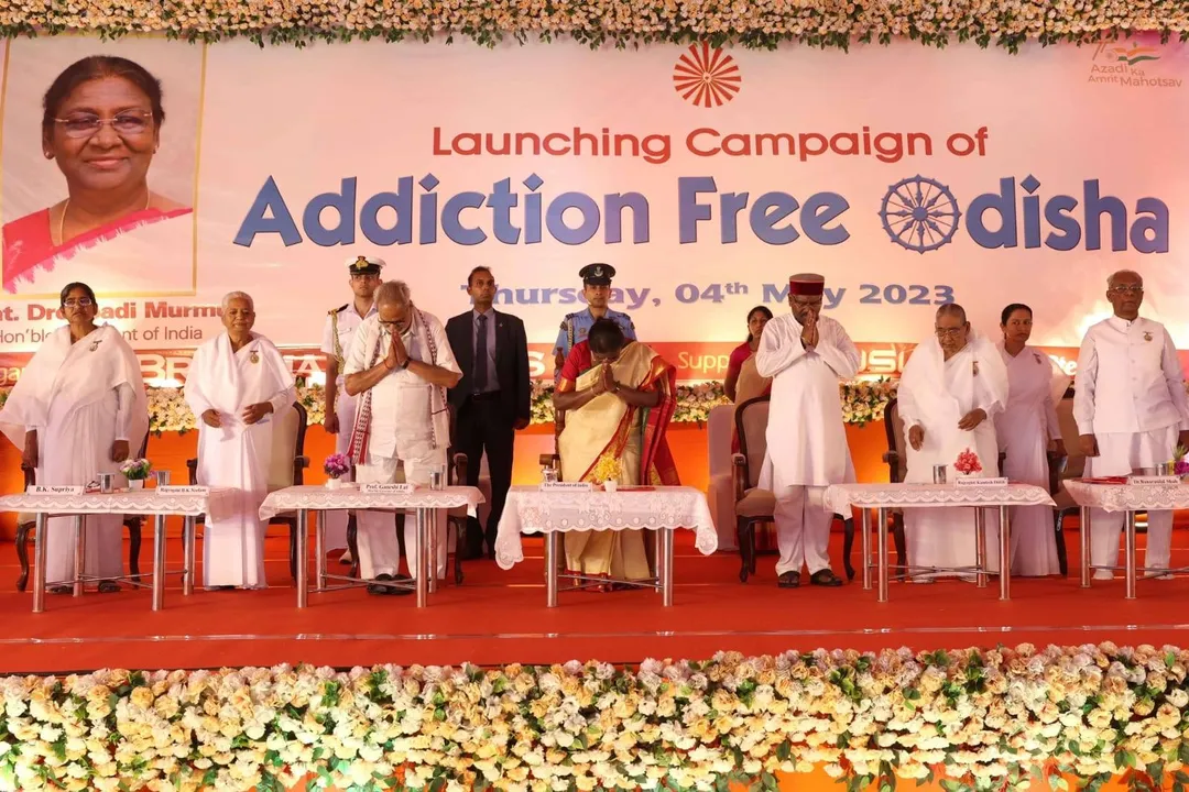  ହାଟବାଦଡ଼ାରେ ବ୍ରହ୍ମକୁମାରୀ କେନ୍ଦ୍ରର ‘ନିଶାମୁକ୍ତ ଓଡ଼ିଶା’ ଅଭିଯାନର ଶୁଭାରମ୍ଭ କଲେ ରାଷ୍ଟ୍ରପତି