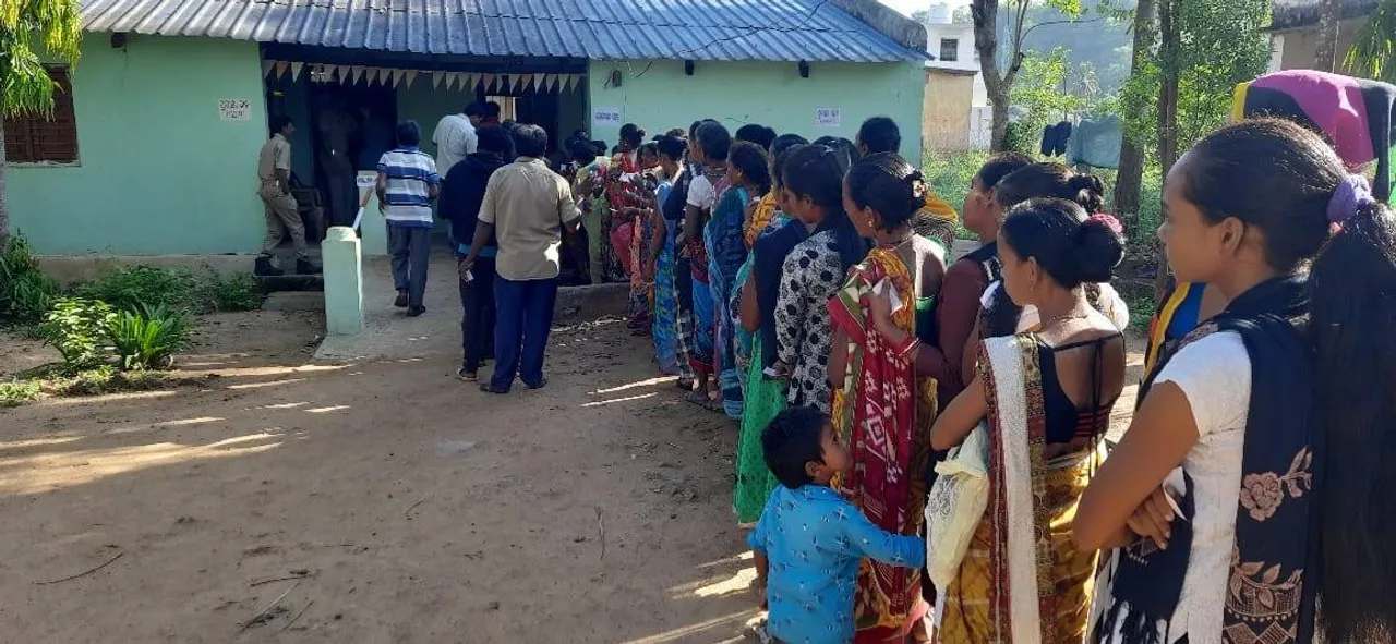  ପାରିକ୍ଷିତି ପଞ୍ଚାୟତରେ ଉପନିର୍ବାଚନ: ସରପଞ୍ଚ ପଦବି ପାଇଁ ୬୬.୬% ଭୋଟିଂ, ମେ’ ୪ରେ ଗଣତି