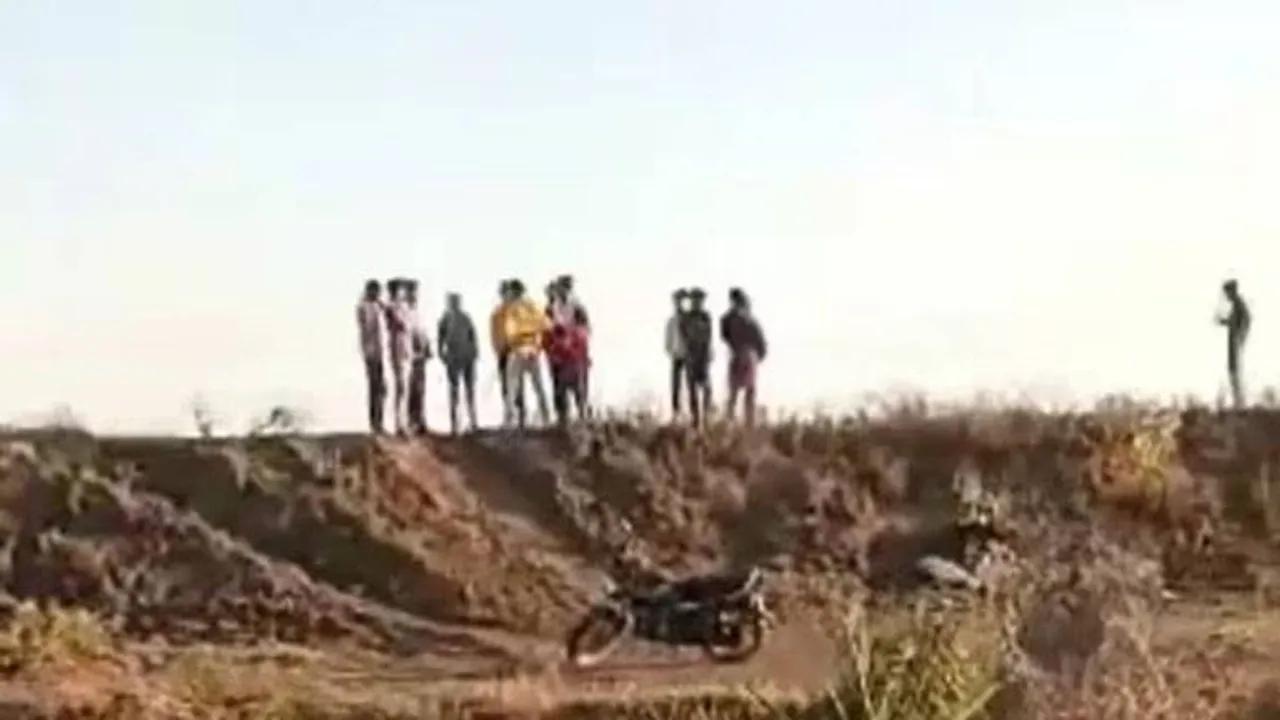  ପ୍ରୋଜେକ୍ଟ ଚିତା ଟିମ୍‌ ଉପରେ ଗ୍ରାମବାସୀଙ୍କ ଆକ୍ରମଣ