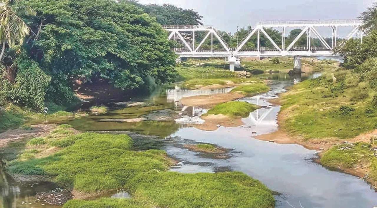  ଶୁଖିଲା ପଡ଼ିଛି ‘ଭାର୍ଗବୀ’; ବର୍ଷା ଦିନେ ଉବୁଟୁବୁ, ଖରାଦିନେ ପାଣି ଟୋପେ ନାହିଁ