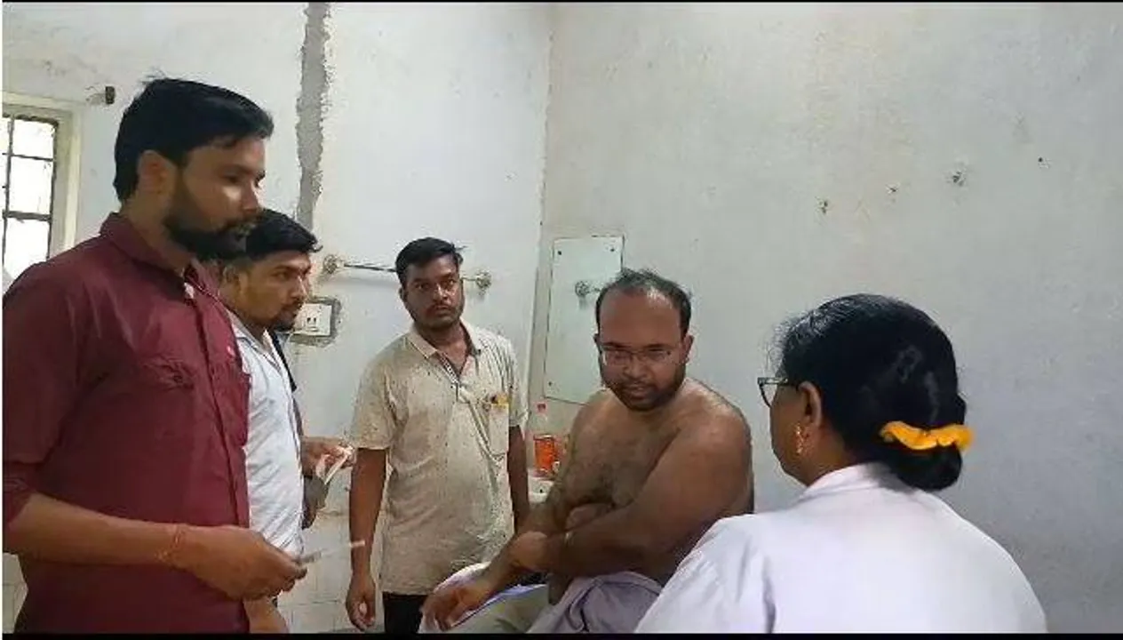  ପର୍ଜଙ୍ଗ ତହସିଲଦାରଙ୍କୁ ପ୍ରାଣାନ୍ତକ ଆକ୍ରମଣ, ଜେସିବି ଚଢ଼ାଇ ହତ୍ୟା ଉଦ୍ୟମ କଲେ ମାଫିଆ