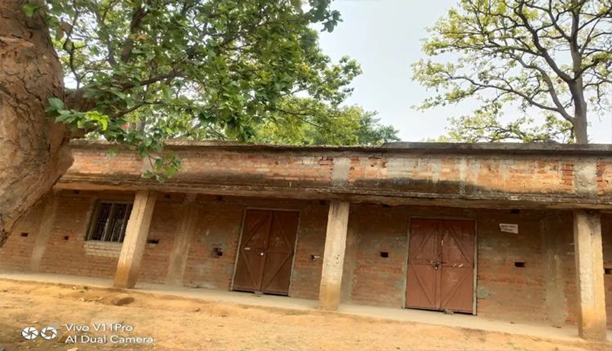  ମହାପାଟ ମହାବିଦ୍ୟାଳୟ ଗୃହ ଅଧାପନ୍ତରିଆ
