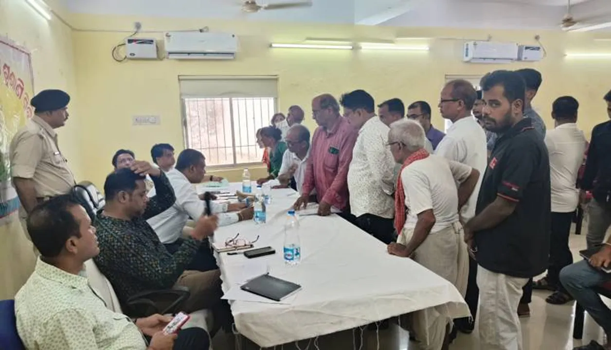  ଖୋର୍ଦ୍ଧା ବ୍ଲକରେ ପ୍ରଶାସନର ମିଳିତ ଅଭିଯୋଗ ପ୍ରକୋଷ୍ଠ