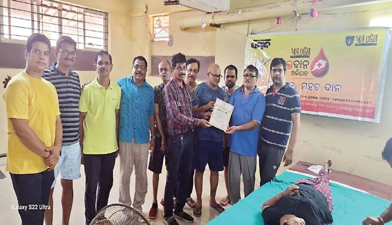  ବାହାନଗା ରେଳ ଦୁର୍ଘଟଣା ପୀଡ଼ିତଙ୍କ ପାଇଁ ରକ୍ତଦାନ