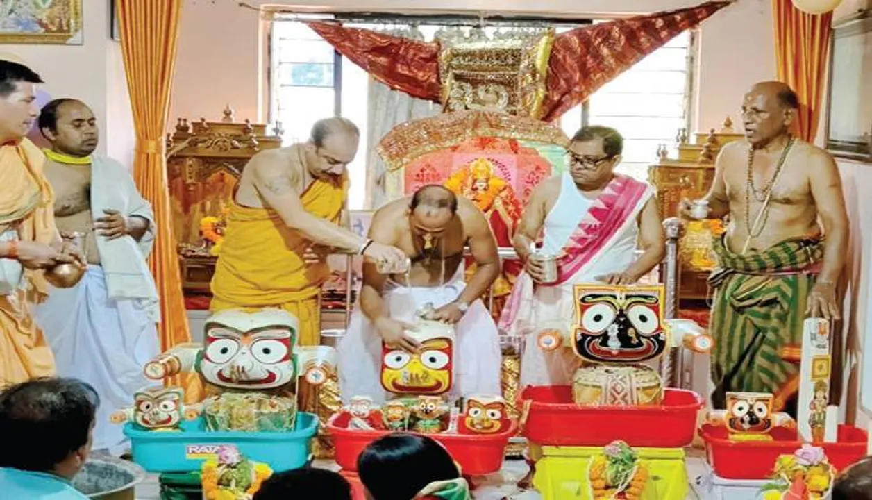  ନଭି ମୁମ୍ବାଇରେ ଶ୍ରୀଜିଉଙ୍କ ସ୍ନାନଯାତ୍ରା
