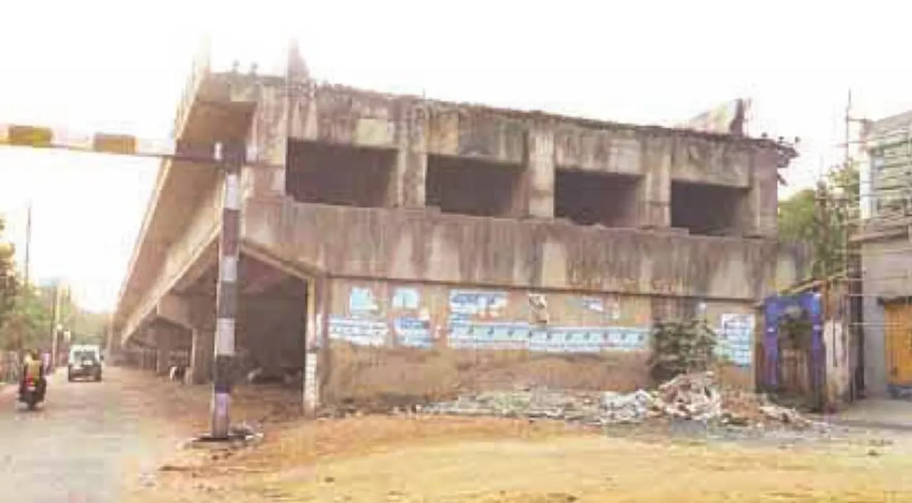  ଟ୍ରାକ୍‌ ଯନ୍ତ୍ରଣା: ଦୁଃଖ ‌ଦେଉଛି ବରପାଲି ଓଭରବ୍ରିଜ୍‌, ୩ ବର୍ଷ ପରେ ବି କାମ ଅଧା
