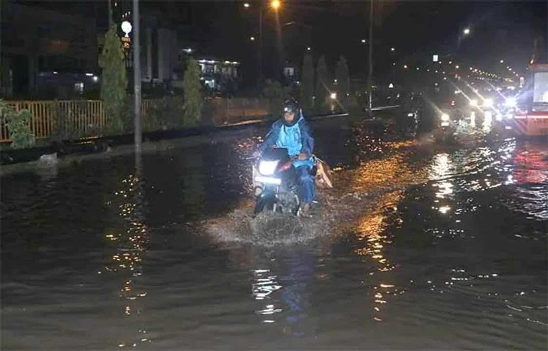  ମୌସୁମୀ ବର୍ଷାରେ ଉବୁଟୁବୁ ସମ୍ବଲପୁର ସହର