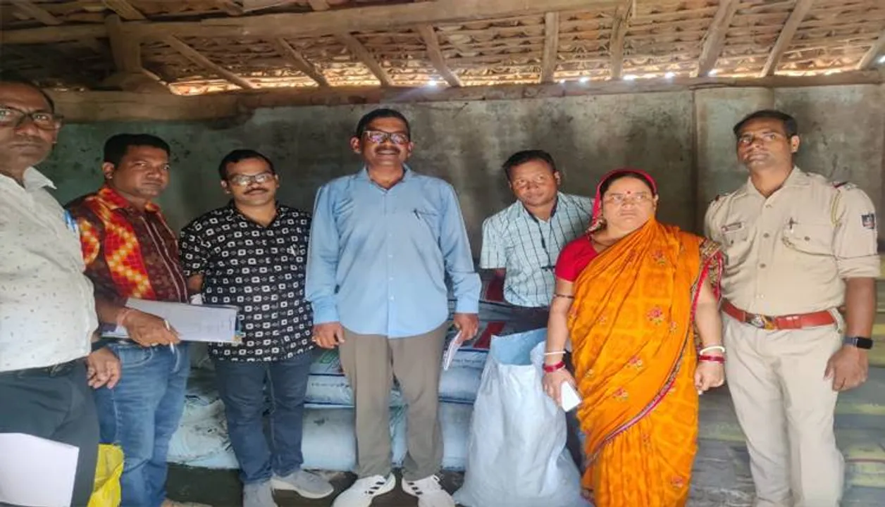  ବୋଡ଼େନରେ ୨ ସାର ଗୋଦାମ ସିଲ୍‌: ୩ ଡିଲରଙ୍କୁ କାରଣ ଦର୍ଶାଅ ନୋଟିସ୍‌