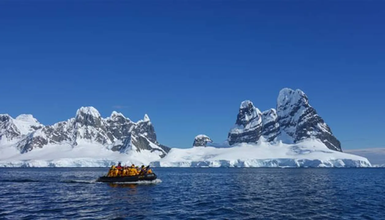  AdventureSmith Explorations 