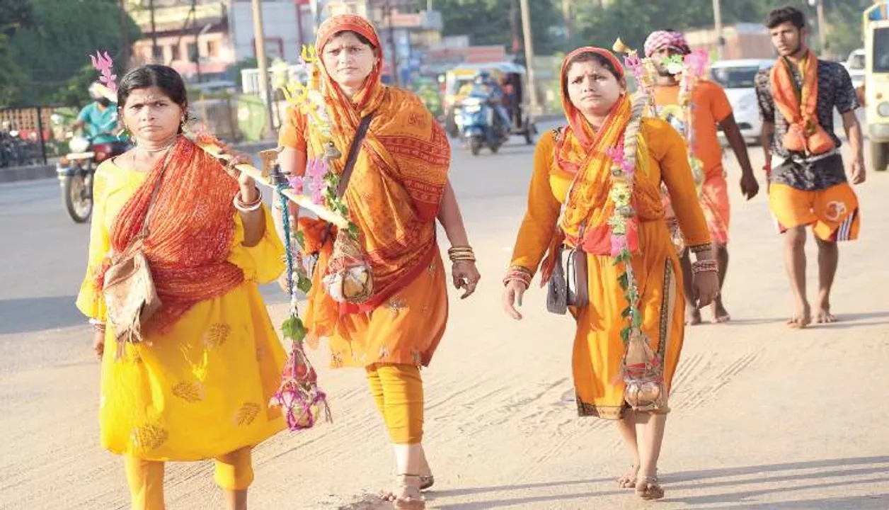  ଆଜି ଶ୍ରାବଣର ପ୍ରଥମ ସୋମବାର: ଏକାମ୍ର କ୍ଷେତ୍ରରେ ଜମିଲାଣି କାଉଡ଼ିଆଙ୍କ ଭିଡ଼