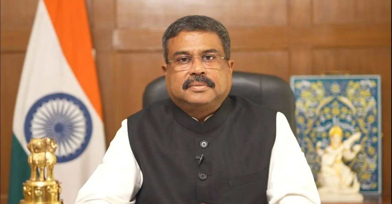 ଫକୀରମୋହନ ବିଶ୍ଵବିଦ୍ୟାଳୟ ଅବିଭକ୍ତ ବାଲେଶ୍ୱରବାସୀଙ୍କ ଆବେଗ, ସ୍ଵପ୍ନ ଓ ନିଷ୍ଠାର ଏକ ଜୀବନ୍ତ ସୌଧ: ଧର୍ମେନ୍ଦ୍ର ପ୍ରଧାନ