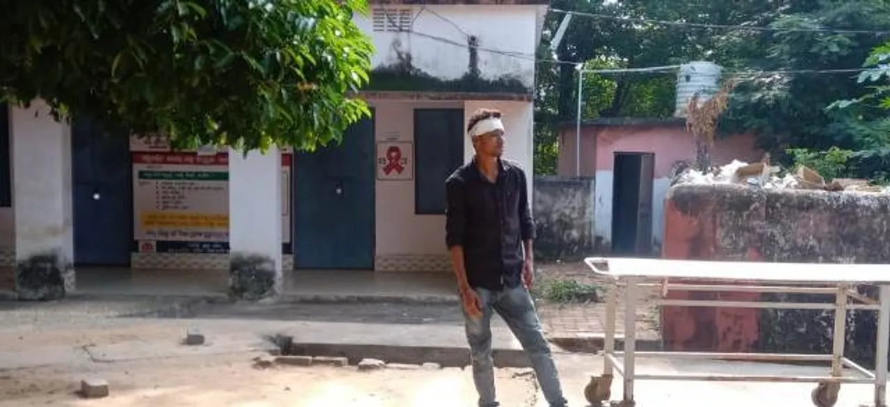  ଦୁର୍ଗାପୂଜା ଦେଖି ଘରକୁ ଫେରୁଥିଲେ: ଅଜଣା ଗାଡ଼ି ଧକ୍କାରେ ଆରପାରିକୁ ଚାଲିଗଲା ବାପ, ପୁଅ ଗୁରୁତର