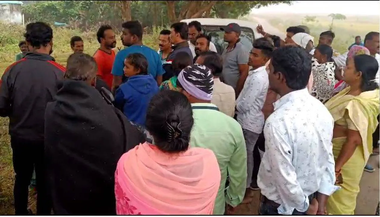  ଅପ୍ରୀତିକର ପରିସ୍ଥିତିର ସମ୍ମୁଖୀନ ହେଲେ ଶ୍ରମମନ୍ତ୍ରୀ; ଗାଁ ପରିଦର୍ଶନବେଳେ ବିରୋଧର ଶିକାର