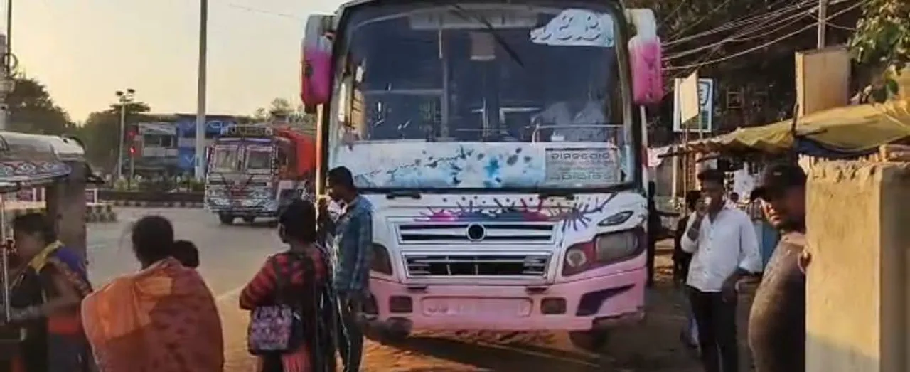  ନମ୍ବର ବିହୀନ ବସର ଭିଡିଓ ଭାଇରାଲ
